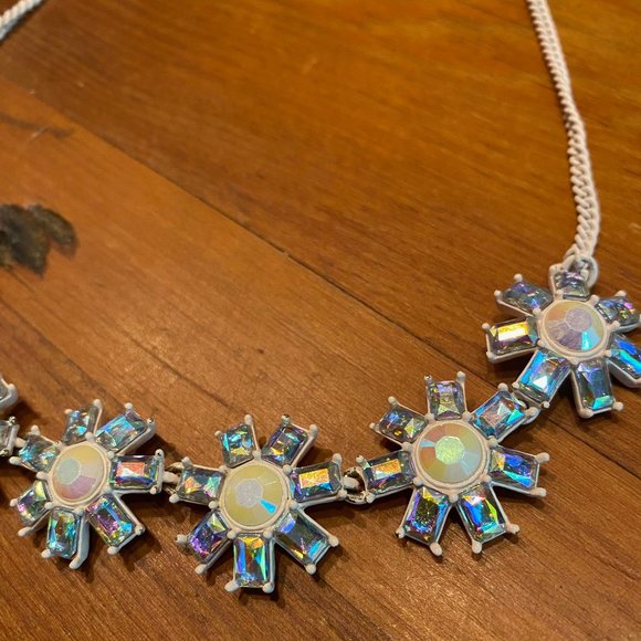 CREWCUTS BY J. CREW PINK & IRIDESCENT CRYSTAL STATEMENT NECKLACE NWOT - Picture 7 of 11